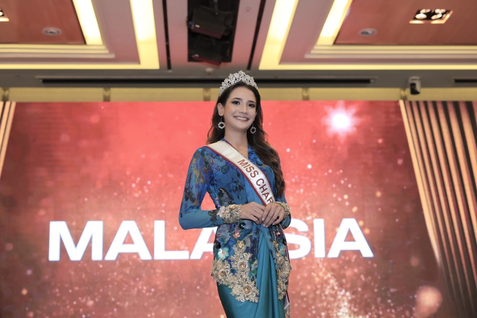 Hoa hậu Miss Charm nhận giải thưởng gần 2,5 tỉ đồng - Ảnh 3.
