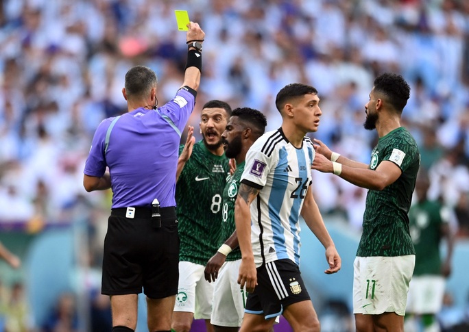Argentina thua sốc Ả Rập Saudi trận đầu ra quân World Cup 2022 - Ảnh 9.