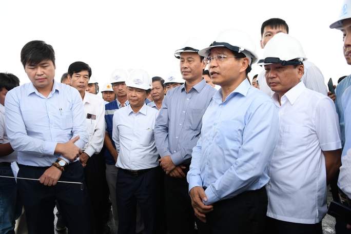 Bộ trưởng Bộ Giao thông vận tải sốt ruột với cao tốc Dầu Giây- Phan Thiết - Ảnh 1. Bộ trưởng Bộ Giao thông vận tải sốt ruột với cao tốc Dầu Giây- Phan Thiết - Ảnh 1.