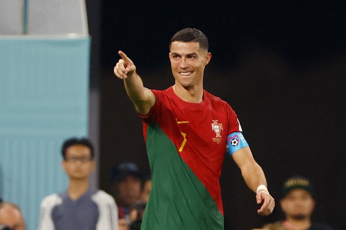 Ronaldo ghi danh lịch sử với kỷ lục ghi bàn khó phá - Ảnh 3.