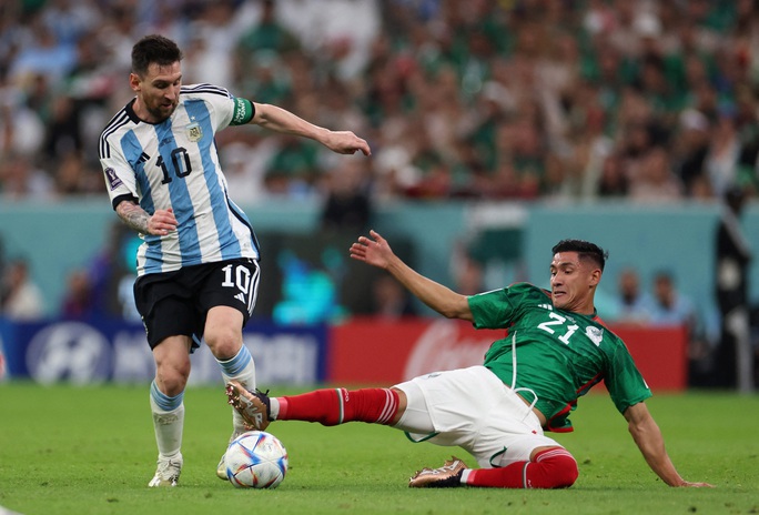Messi lập siêu phẩm, Argentina bùng nổ hạ Mexico - Ảnh 2.