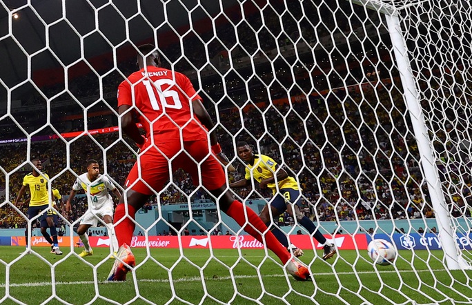 Chiến đấu quả cảm, tuyển Senegal giành vé đi tiếp - Ảnh 19.