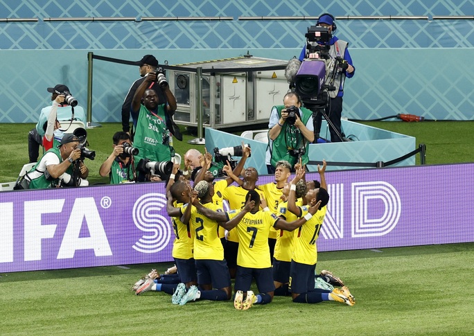 Chiến đấu quả cảm, tuyển Senegal giành vé đi tiếp - Ảnh 20.