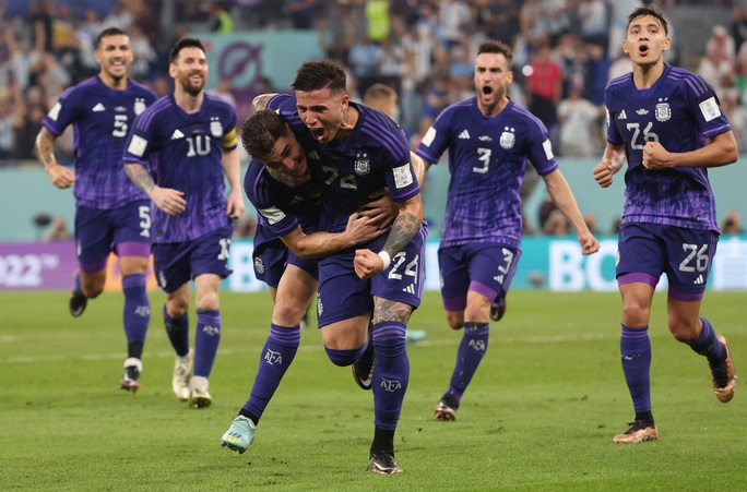 Messi sút hỏng penalty, Argentina dìu Ba Lan vào vòng 1/8 - Ảnh 6.