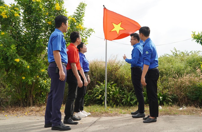 Thêm nhiều Đường cờ Tổ quốc tại Tây Ninh - Ảnh 8.