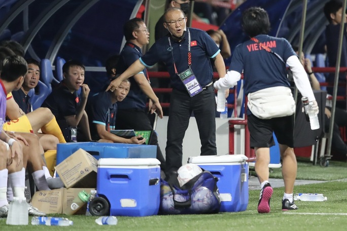 HLV Park Hang-seo nói gì sau trận hòa của tuyển Việt Nam với Singapore? - Ảnh 1.