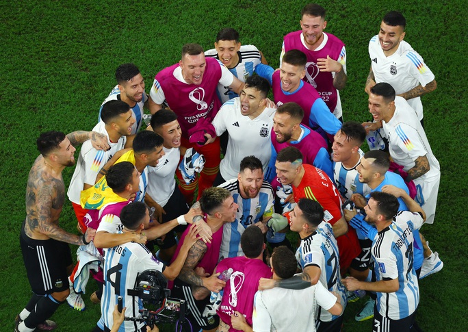 Lionel Messi tỏa sáng trận cầu 1.000, đua kỷ lục World Cup - Ảnh 6.