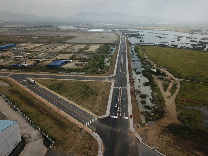 Nhiều tuyến giao thông kết nối đưa cảng Cái Mép - Thị Vải vươn xa - Ảnh 4.