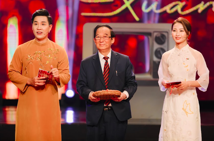 Bình An - Khả Ngân - Thanh Sơn hội ngộ ở Gặp gỡ mùa xuân - Ảnh 1.