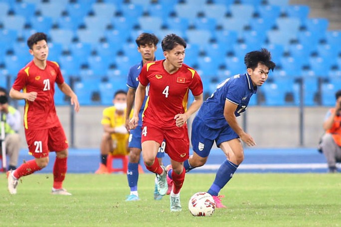 Đề nghị tăng số lượng cầu thủ bóng đá tại SEA Games 31 - Ảnh 2.
