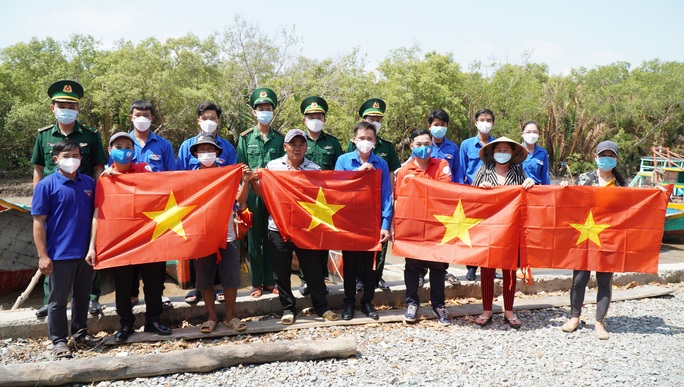 Triển khai “Đường cờ Tổ quốc” tại tỉnh Tiền Giang - Ảnh 1.