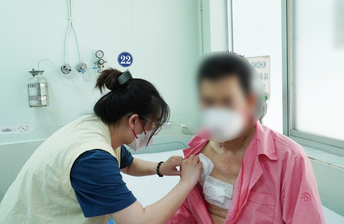 Bệnh viện Chợ Rẫy mổ tim với phương pháp mới lần đầu tại Việt Nam - Ảnh 1.