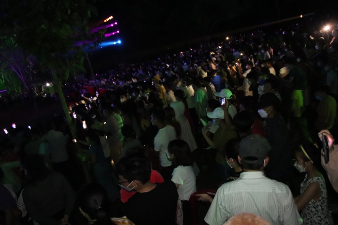 Hàng ngàn người đổ về thưởng thức Đêm Mỹ Sơn huyền thoại - Ảnh 20.