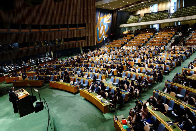 Đại hội đồng Liên Hiệp Quốc yêu cầu Nga rút quân khỏi Ukraine - Ảnh 1.