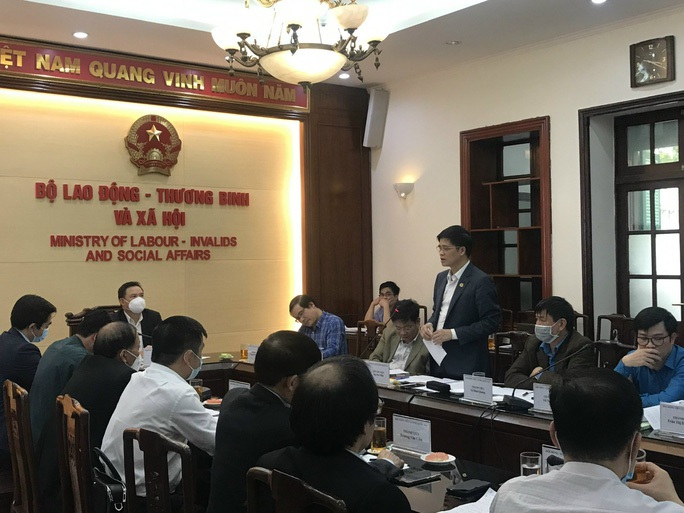Tổng LĐLĐ Việt Nam đề xuất tăng lương tối thiểu vùng ở mức 7-8% - Ảnh 1.
