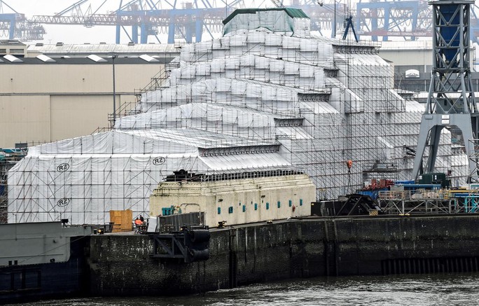 Đức tịch thu siêu du thuyền lớn nhất thế giới của Nga - Ảnh 2.