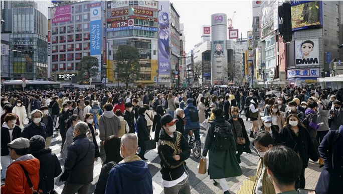 Dân số Nhật Bản giảm kỷ lục - Ảnh 1.