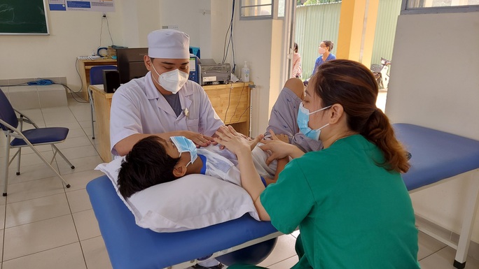 TP HCM: 315/71.000 trẻ mắc hội chứng viêm đa hệ thống sau Covid-19 - Ảnh 1.