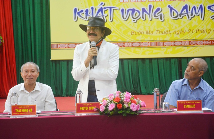 Đêm nhạc miễn phí tri ân nhạc sĩ Nguyễn Cường 40 năm gắn bó với Tây Nguyên - Ảnh 1.