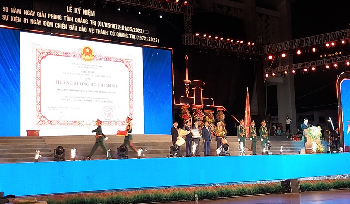 Xúc động lễ kỷ niệm 50 năm giải phóng tỉnh Quảng Trị - Ảnh 3.