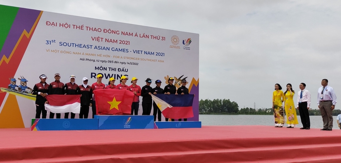 Rowing Việt Nam giành HCV đầu tiên tại SEA Games 31 - Ảnh 2.