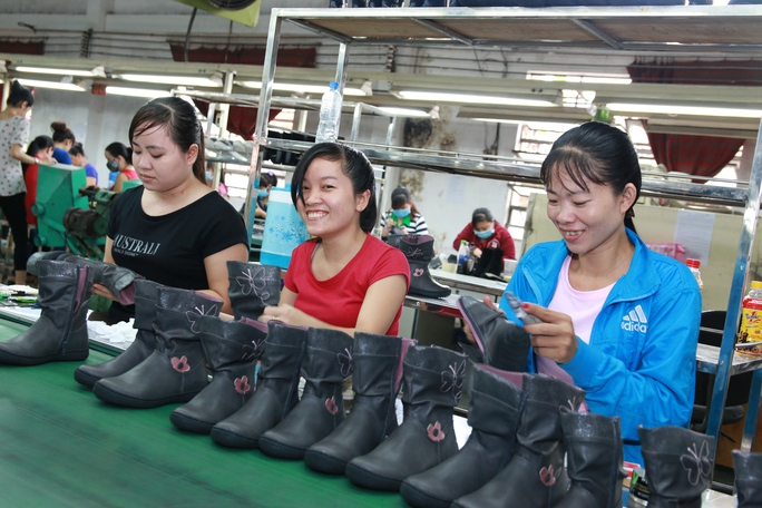 Ồ ạt rút BHXH một lần: Ngoài 50 tuổi là sụm bà chè hết rồi - Ảnh 1.