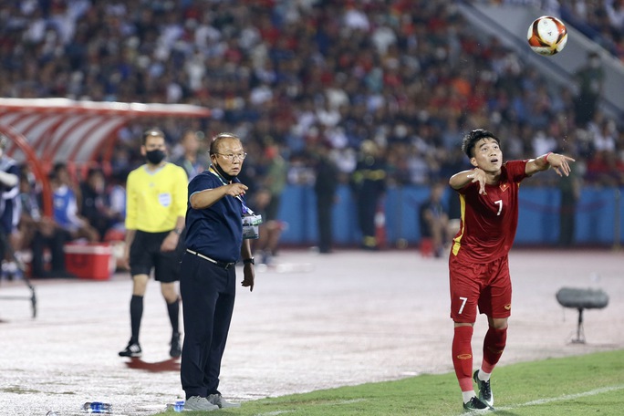 HLV Park Hang-seo chưa hài lòng sau trận U23 Việt Nam thắng Myanmar - Ảnh 10.