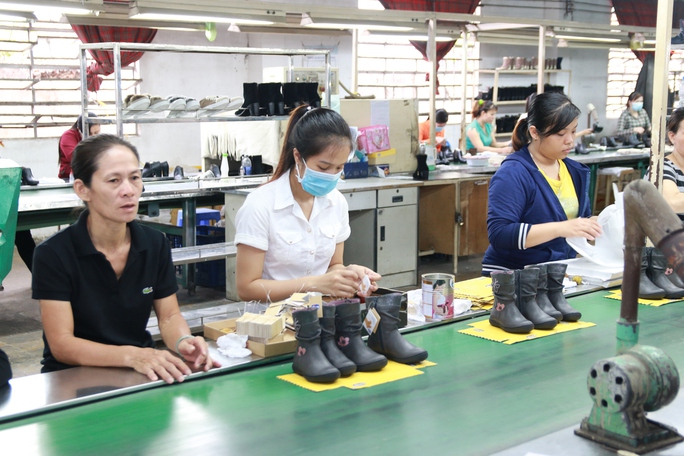Ồ ạt rút BHXH một lần: Phải thay đổi cách tính lương hưu - Ảnh 2.