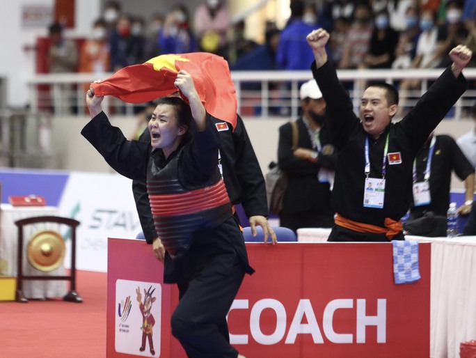 Nhật ký SEA Games 31 ngày 16-5:  Trần Đình Nam giành HCV tanding Silat thứ nhì - Ảnh 10.
