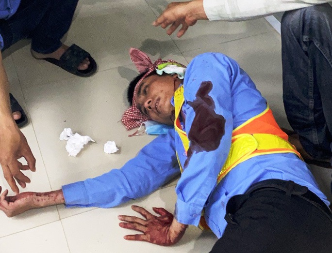Tuyên án 2 anh em đánh nhân viên trạm BOT Ninh Xuân - Ảnh 2.