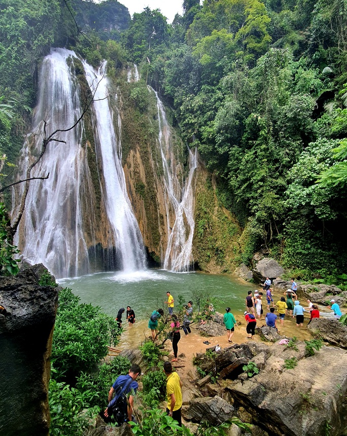 “Lạc trôi” trên dòng sông Gâm, nghe hát Then giữa đất trời Hà Giang, Tuyên Quang - Ảnh 9.