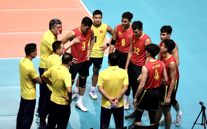 Thắng Thái Lan, bóng chuyền Việt Nam mơ đổi màu huy chương - Ảnh 3.