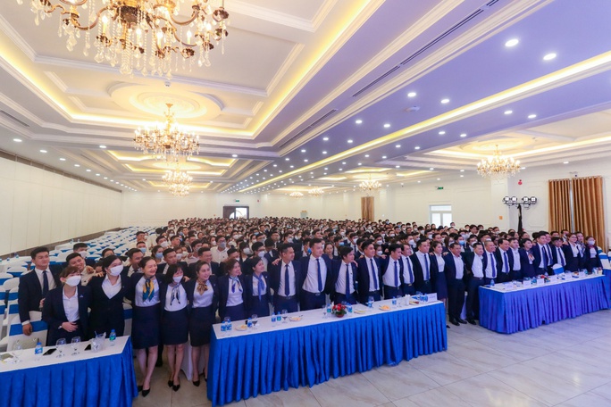 Sức hấp dẫn của ngành bất động sản đối với người lao động trẻ - Ảnh 3.