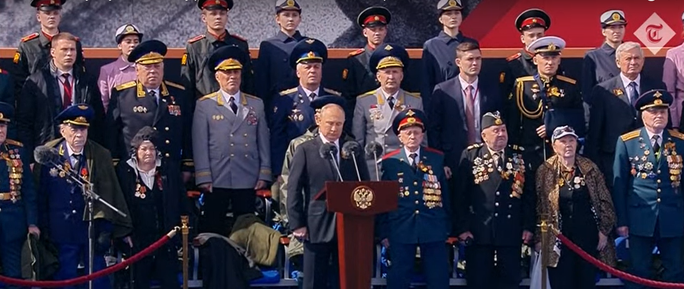 Tổng thống Putin phát biểu cứng rắn trong Ngày Chiến thắng - Ảnh 3.
