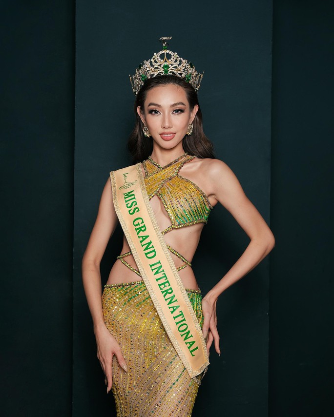 Hoa hậu Thùy Tiên lần đầu nói về lùm xùm giựt nợ - Ảnh 1.