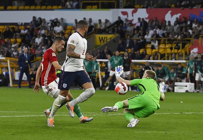 Tuyển Anh thua sốc 0-4, Hungary gây địa chấn bóng đá châu Âu - Ảnh 7.