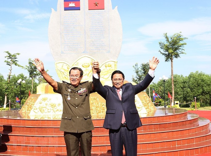 Kỷ niệm 45 năm Con đường tiến tới đánh đổ chế độ diệt chủng Pol Pot của Thủ tướng Hun Sen - Ảnh 1. Kỷ niệm 45 năm Con đường tiến tới đánh đổ chế độ diệt chủng Pol Pot của Thủ tướng Hun Sen - Ảnh 1.