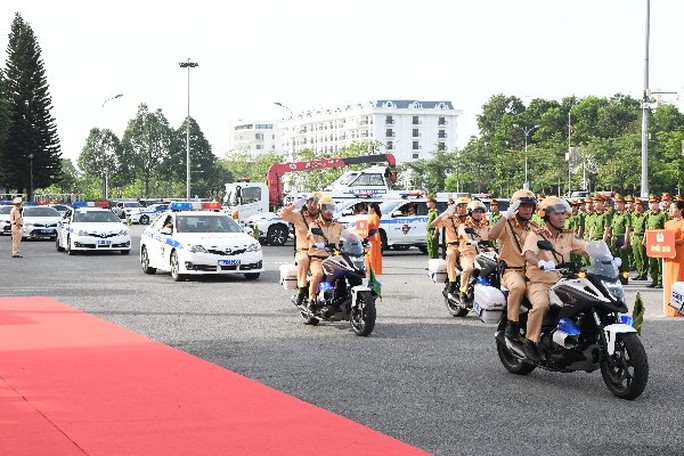 Cục CSGT: Cưỡng chế, tháo, cắt thùng xe về đúng với thiết kế - Ảnh 3.