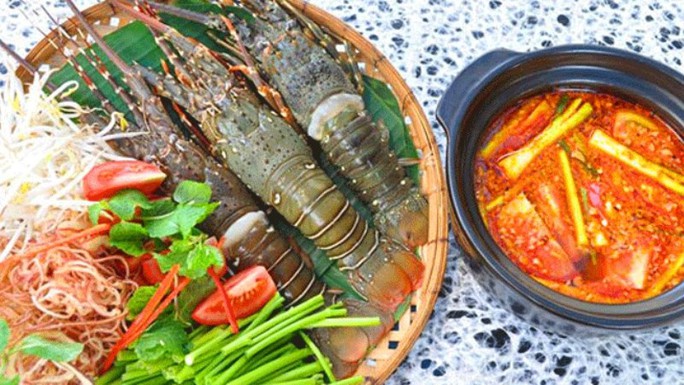 100 món ăn vua được trình diễn tại thủ phủ tôm hùm Sông Cầu - Ảnh 7.