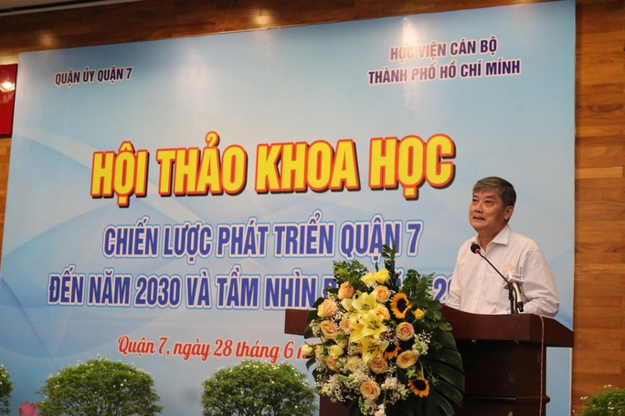 Ông Nguyễn Văn Đua: Đề xuất Khu chế xuất Tân Thuận trở thành hậu cần cho Thủ Thiêm - Ảnh 1.
