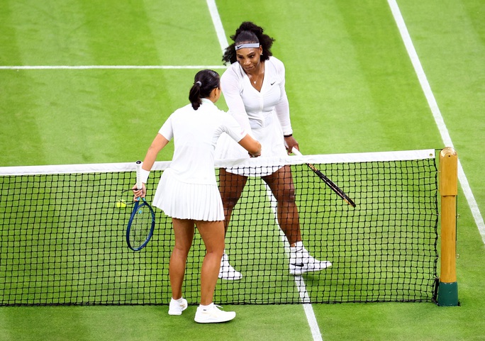 Nữ tay vợt người Pháp gốc Việt gây sốc bằng trận thắng Serena Williams - Ảnh 3.
