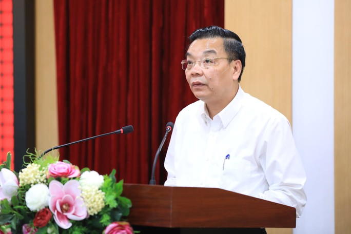 Ông Chu Ngọc Anh bị bãi nhiệm chức Chủ tịch UBND TP Hà Nội - Ảnh 1.