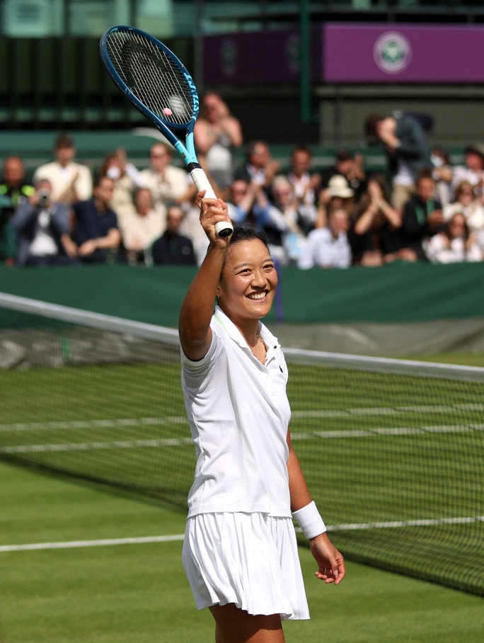 Nữ tay vợt Việt kiều vào vòng 3 Wimbledon 2022 - Ảnh 2.