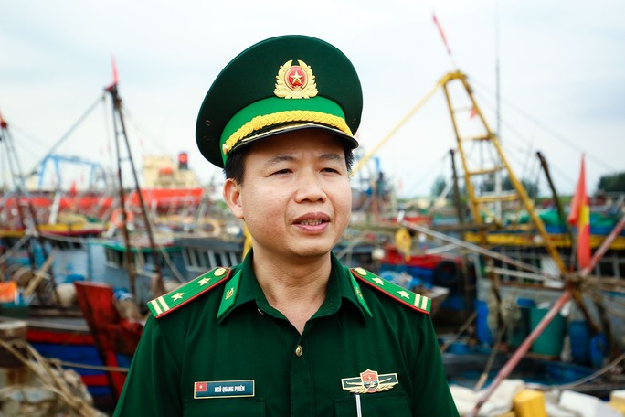 Trao tặng ngư dân tỉnh Thái Bình 10.000 lá cờ Tổ quốc - Ảnh 8.