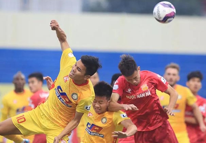 Vòng 6 V-League 2022 – cầu trường Việt tràn ngập drama - Ảnh 5.