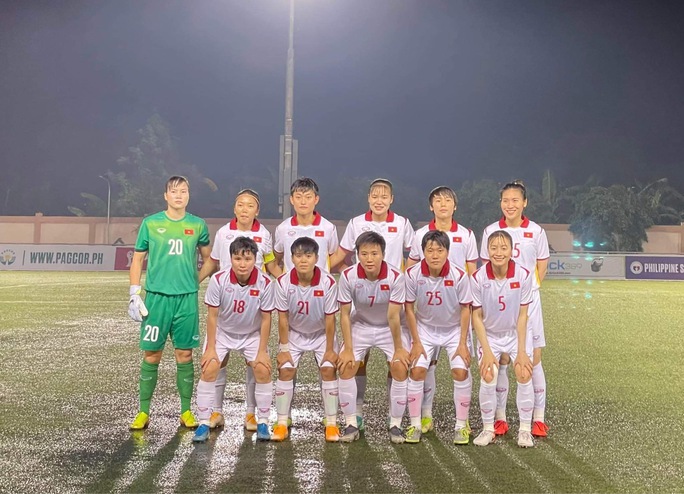 Đè bẹp Timor Leste, tuyển nữ Việt Nam vào bán kết AFF Cup - Ảnh 1.