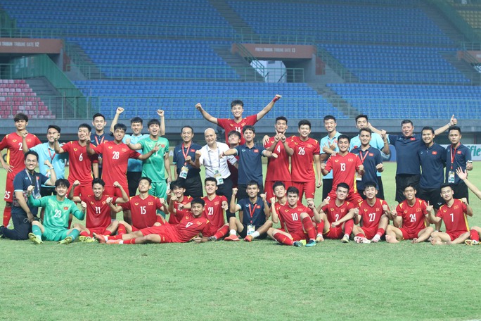 U19 Việt Nam thắng U19 Thái Lan, giành HCĐ Đông Nam Á 2022 - Ảnh 7.