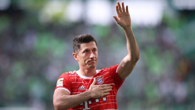 Barcelona chốt hạ thương vụ Lewandowski - Ảnh 2.
