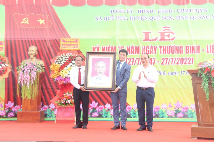 Chủ tịch nước dự lễ kỷ niệm Ngày Thương binh liệt sĩ tại Quảng Nam - Ảnh 2.