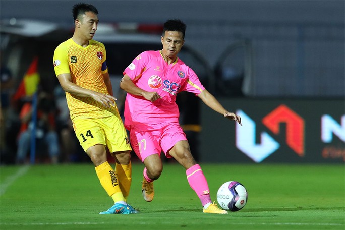 CLB Hải Phòng vững ngôi đầu bảng sau khi thắng đậm Sài Gòn FC - Ảnh 6.